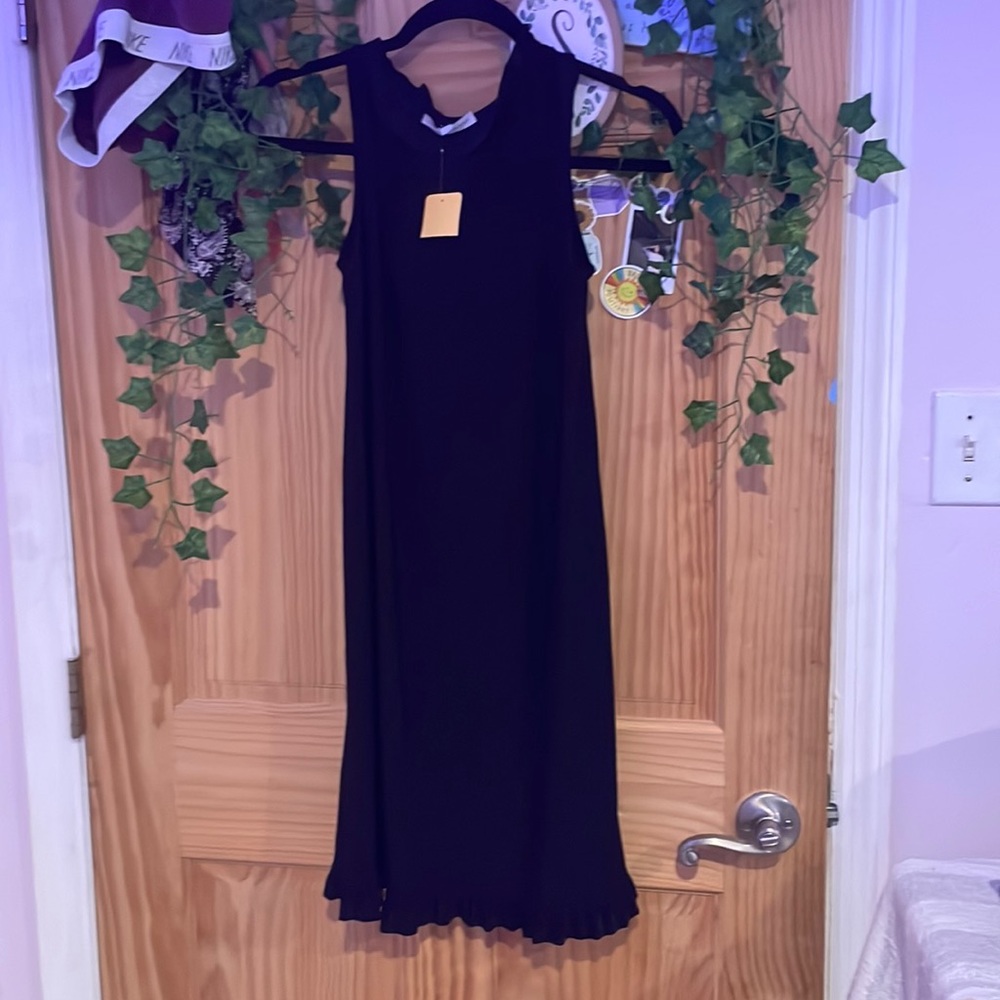 black dress